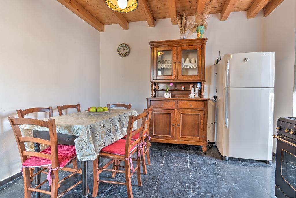 Appartamenti Pomelia Punta Secca Bagian luar foto